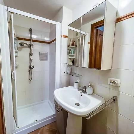 Casa Con Giardino Al Centro Al Cancello Formia